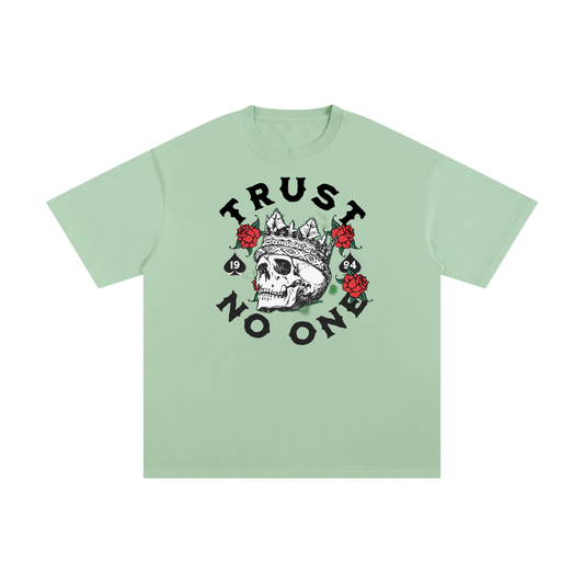 TRUST NO ONE  T-Shirt